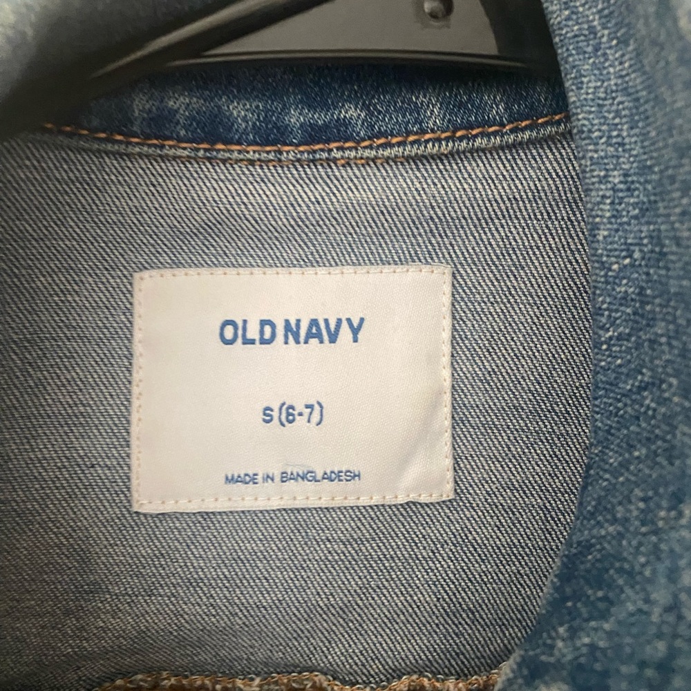 Girls size small jean jacket - Picture 3 of 3
